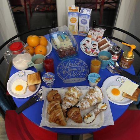 Dolce Vita Rooms & Breakfast Napoli Dış mekan fotoğraf