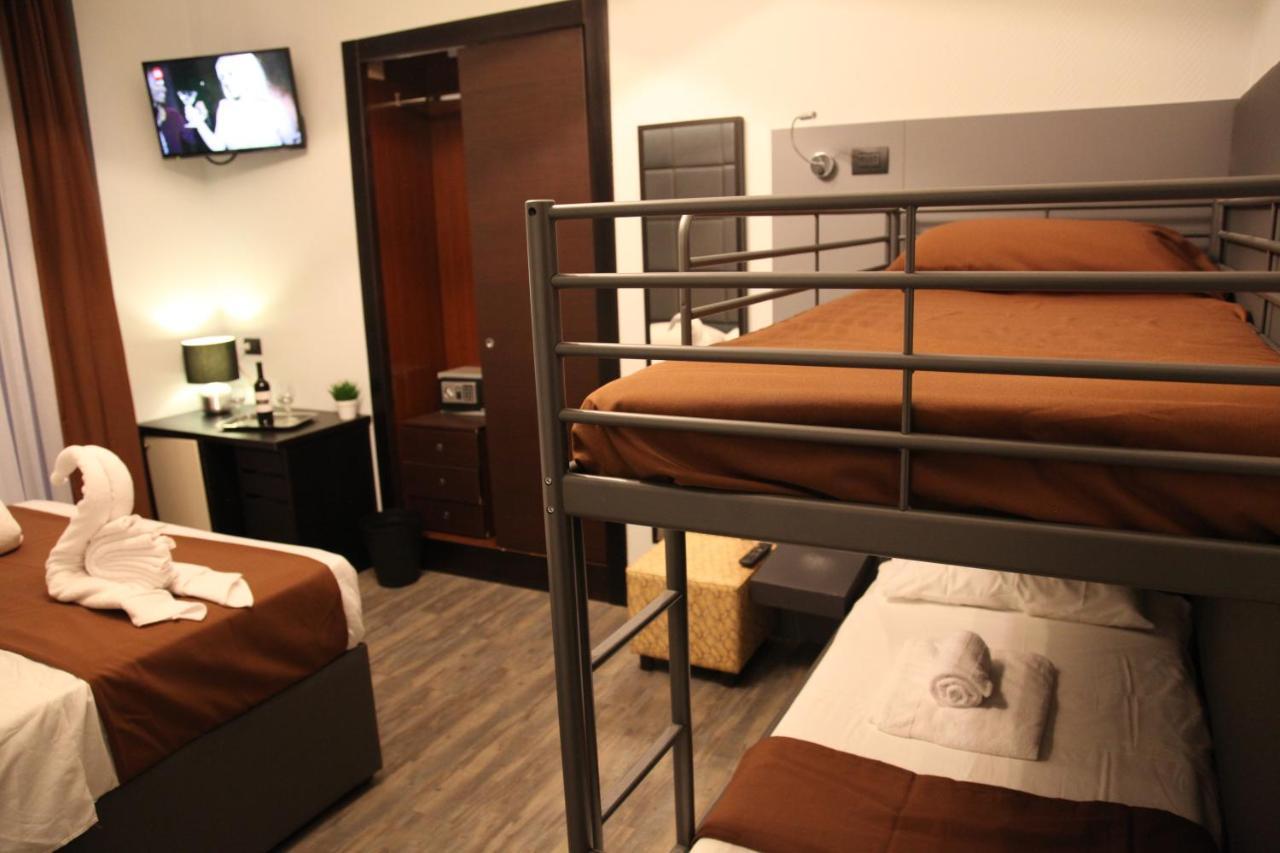Dolce Vita Rooms & Breakfast Napoli Dış mekan fotoğraf