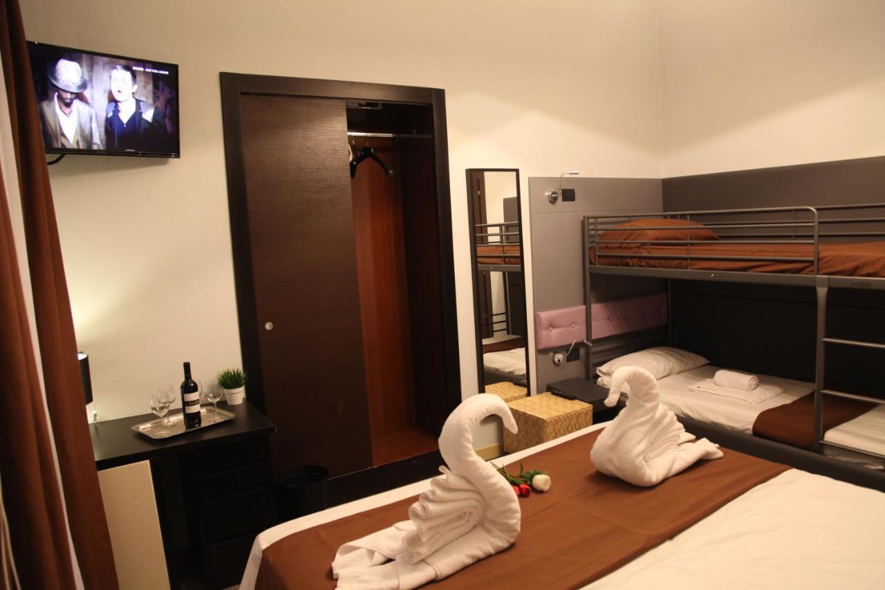 Dolce Vita Rooms & Breakfast Napoli Dış mekan fotoğraf