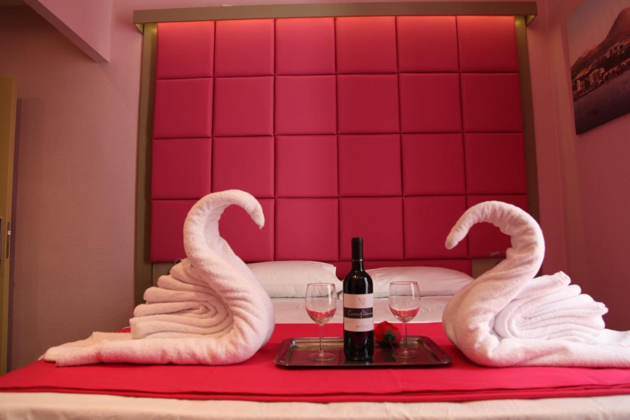Dolce Vita Rooms & Breakfast Napoli Dış mekan fotoğraf