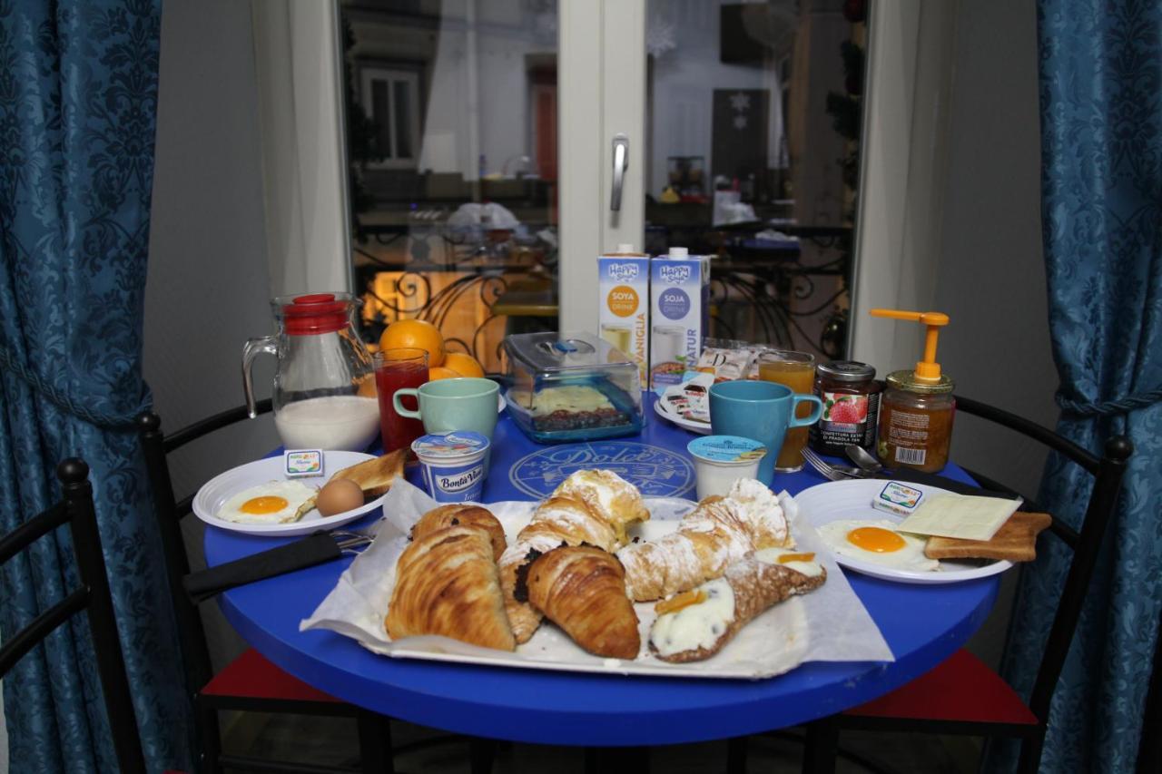 Dolce Vita Rooms & Breakfast Napoli Dış mekan fotoğraf