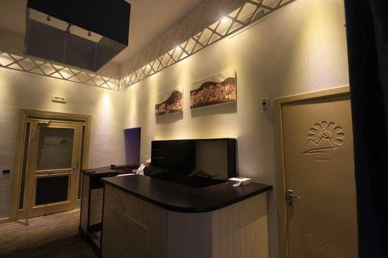 Dolce Vita Rooms & Breakfast Napoli Dış mekan fotoğraf